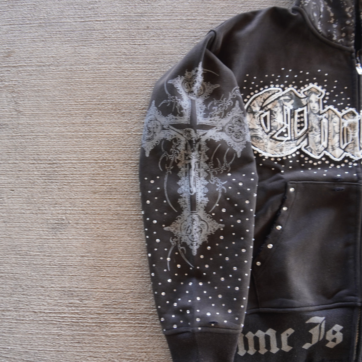 PRAVADA CHRIST HOODIE